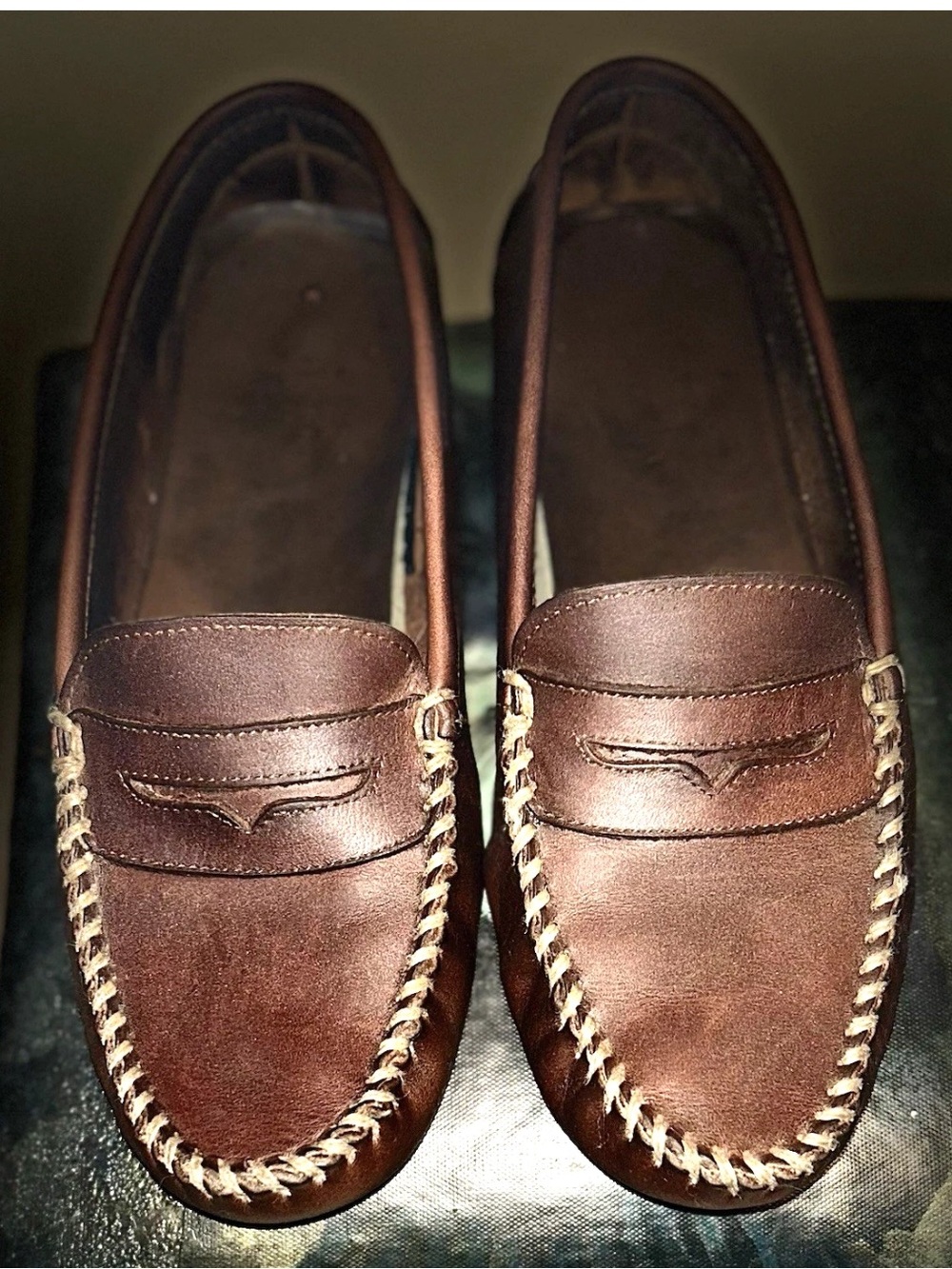 Minnetonka Brown Leather Loafer Slip On Non-Slip Comfort Men's Casual Shoe